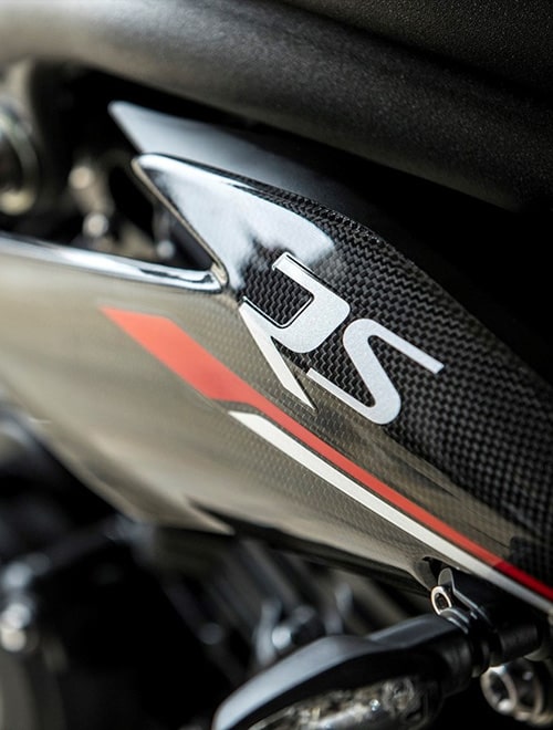 motorcycle-360-img-right-opt motorcycle-360-img-right-opt